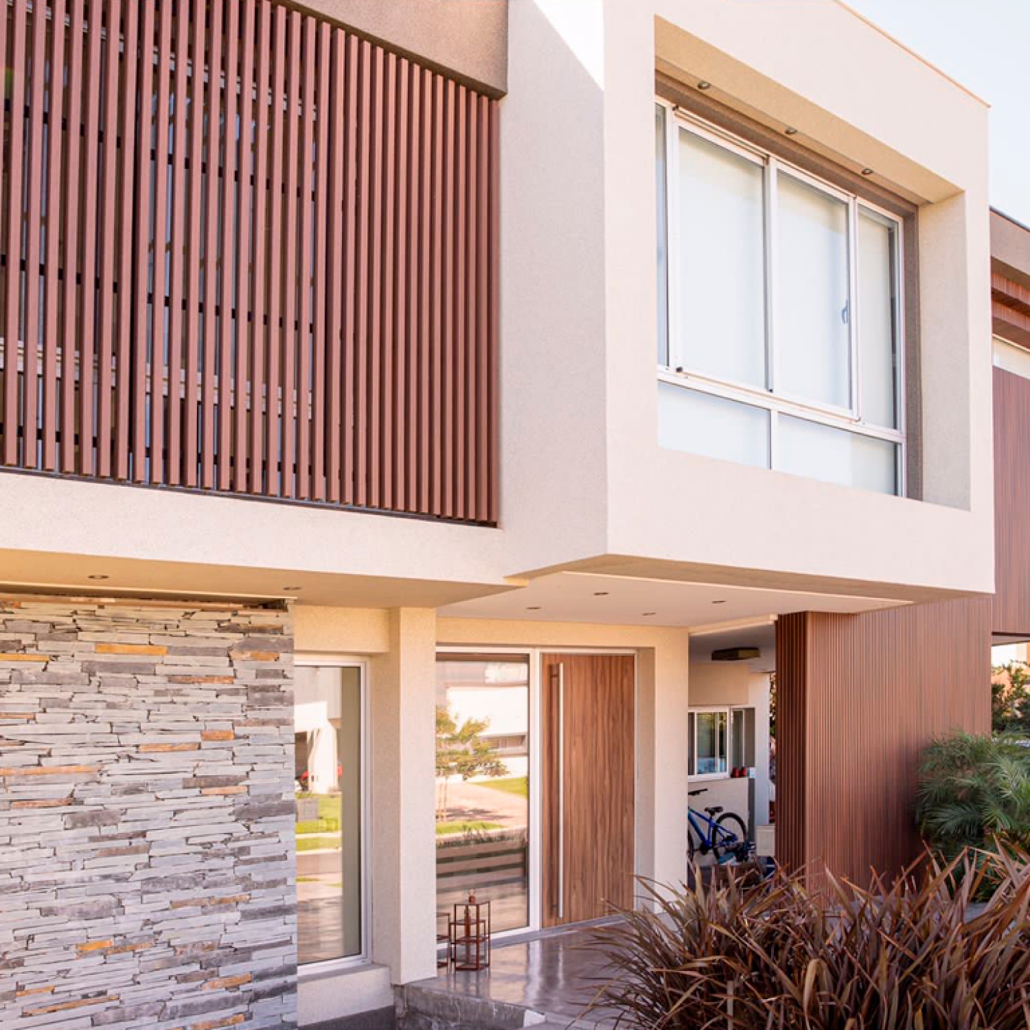 Revestimiento Siding WPC exterior Color Madera Oscura